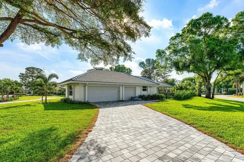 4580 Oak Tree Court Delray Beach FL 33445