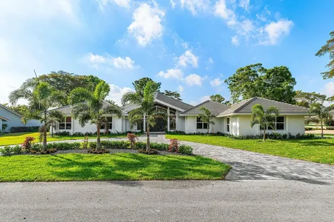 4580 Oak Tree Court Delray Beach FL 33445