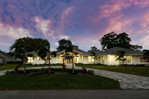 4580 Oak Tree Court Delray Beach FL 33445