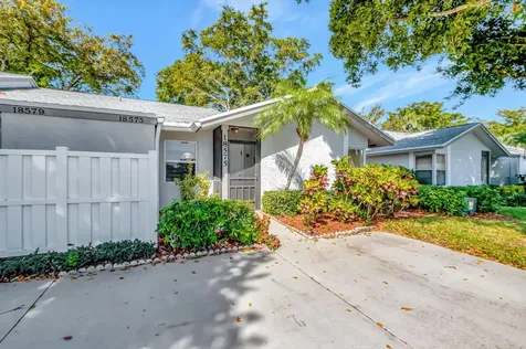 18575 Egret Way Boca Raton FL 33496