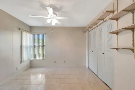 18575 Egret Way Boca Raton FL 33496