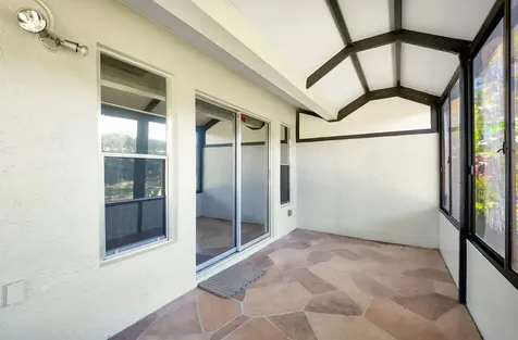 18575 Egret Way Boca Raton FL 33496