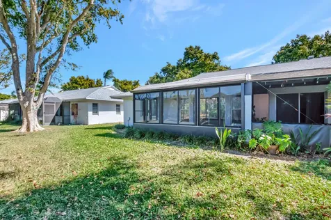 18575 Egret Way Boca Raton FL 33496
