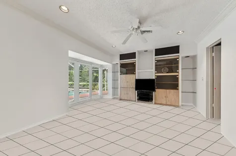 1240 Walnut Terrace Terrace Boca Raton FL 33486