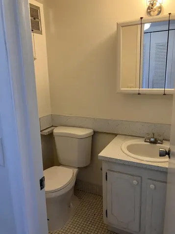 251 Dorchester K West Palm Beach FL 33417