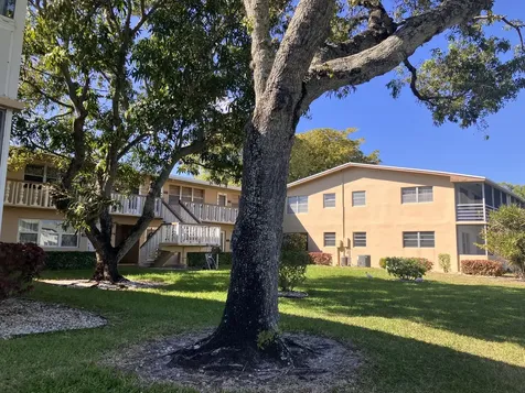 251 Dorchester K West Palm Beach FL 33417