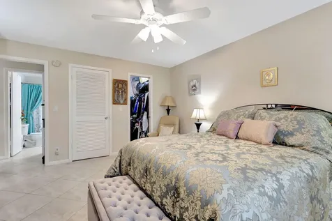 20818 Vinesta Circle Boca Raton FL 33433