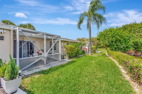 20818 Vinesta Circle Boca Raton FL 33433