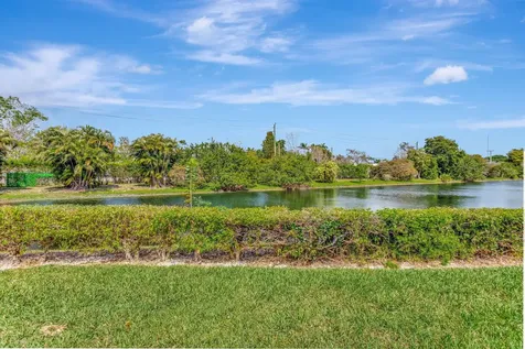 20818 Vinesta Circle Boca Raton FL 33433
