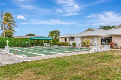 20818 Vinesta Circle Boca Raton FL 33433