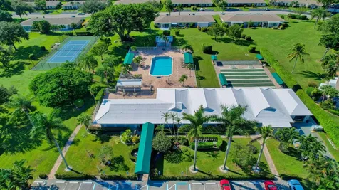 20818 Vinesta Circle Boca Raton FL 33433