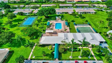 20818 Vinesta Circle Boca Raton FL 33433