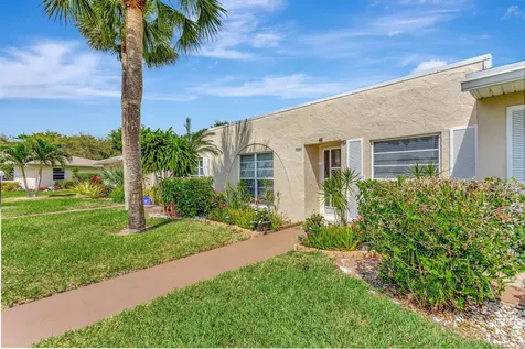 20818 Vinesta Circle Boca Raton FL 33433