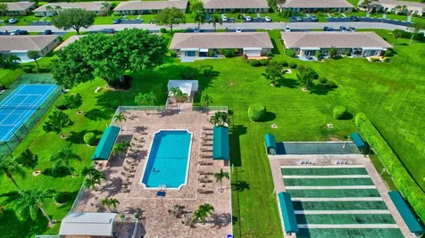 20818 Vinesta Circle Boca Raton FL 33433