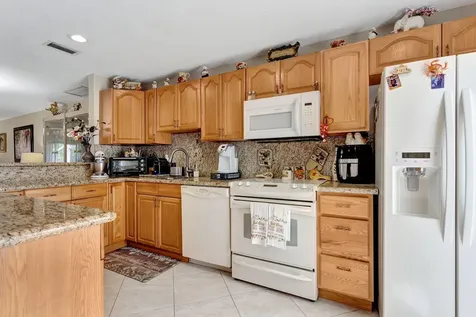 20818 Vinesta Circle Boca Raton FL 33433