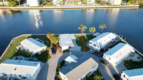 215 S Heron Drive Briny Breezes FL 33435