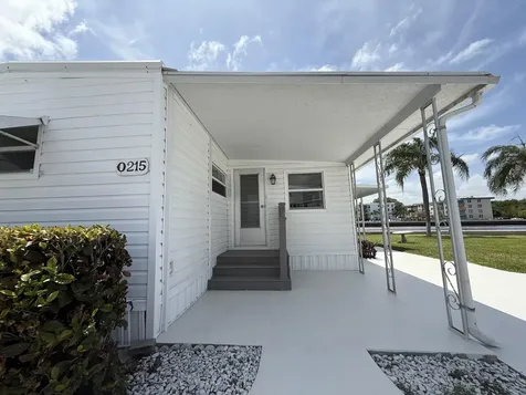 215 S Heron Drive Briny Breezes FL 33435