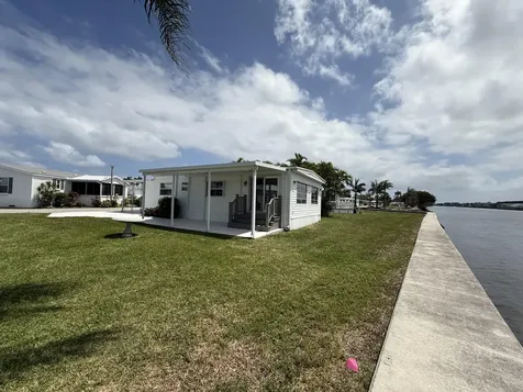 215 S Heron Drive Briny Breezes FL 33435