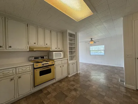 215 S Heron Drive Briny Breezes FL 33435