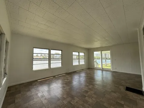 215 S Heron Drive Briny Breezes FL 33435