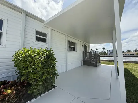 215 S Heron Drive Briny Breezes FL 33435