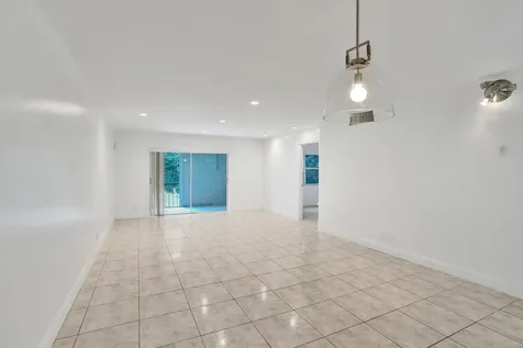 6200 S Falls Circle Drive Lauderhill FL 33319
