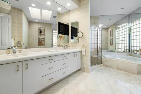17056 Huntington Park Way Boca Raton FL 33496