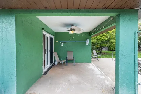 415 Sw 10th Avenue Boynton Beach FL 33435