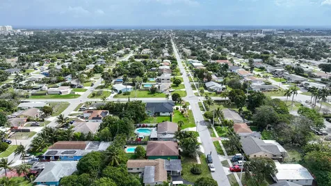 415 Sw 10th Avenue Boynton Beach FL 33435