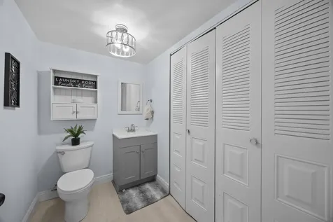 8182 Thames Boulevard Boca Raton FL 33433