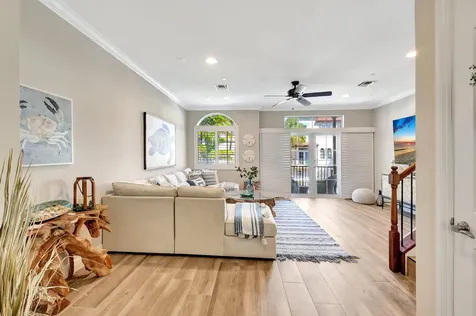 813 Estancia Way Boynton Beach FL 33435