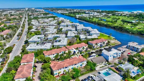 813 Estancia Way Boynton Beach FL 33435