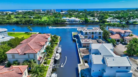 813 Estancia Way Boynton Beach FL 33435