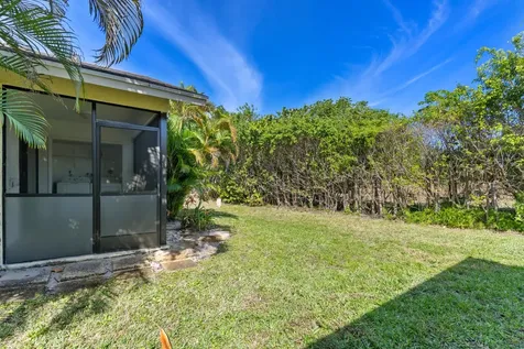 193 Se 1st Circle Boynton Beach FL 33435