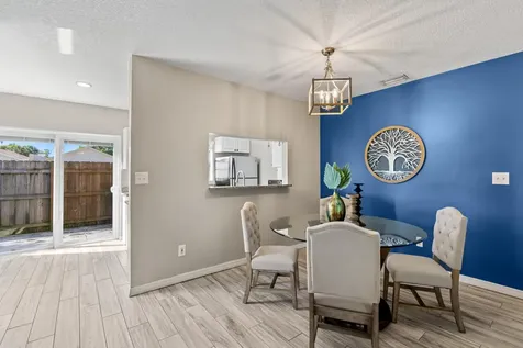193 Se 1st Circle Boynton Beach FL 33435