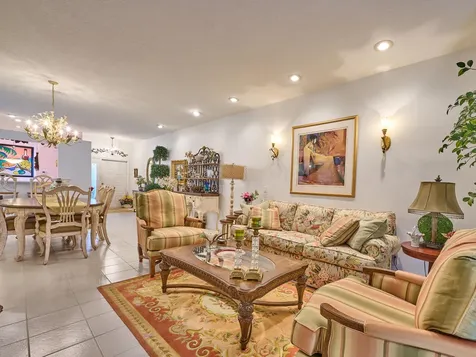 9507 Crescent View Drive Boynton Beach FL 33437