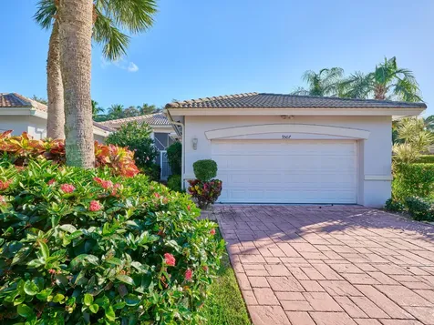 9507 Crescent View Drive Boynton Beach FL 33437
