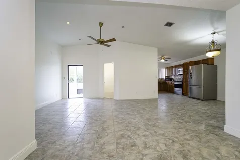 6 Cambridge Place Boynton Beach FL 33426