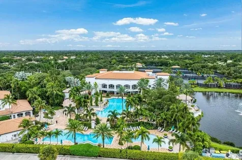 162 Esperanza Way Palm Beach Gardens FL 33418