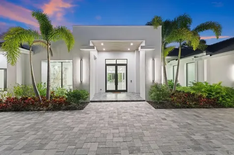 8235 Twin Lake Drive Boca Raton FL 33496