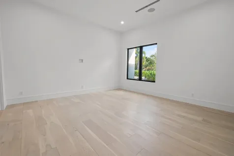 8235 Twin Lake Drive Boca Raton FL 33496