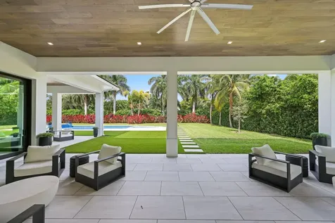 8235 Twin Lake Drive Boca Raton FL 33496