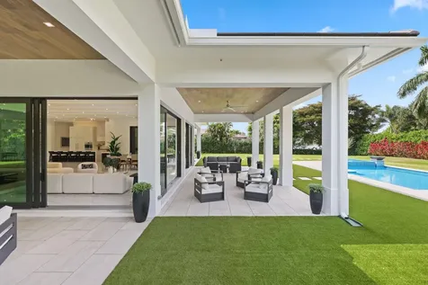 8235 Twin Lake Drive Boca Raton FL 33496