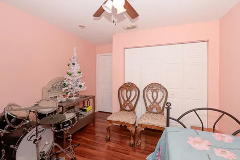 557 Sw Baoy Avenue Port Saint Lucie FL 34953