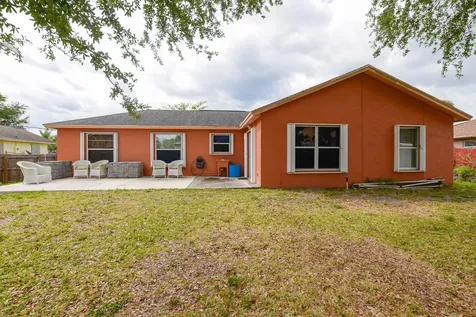 557 Sw Baoy Avenue Port Saint Lucie FL 34953