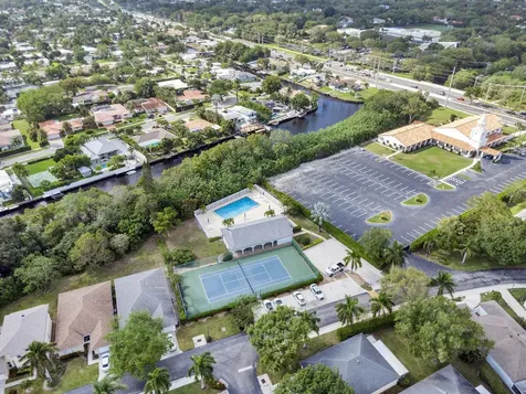 301 Del Rio Boulevard Boca Raton FL 33432