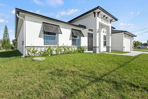 2409 Sw Halissee Street Port Saint Lucie FL 34953