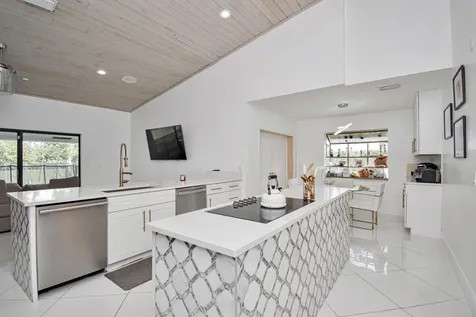 7171 Valencia Drive Boca Raton FL 33433