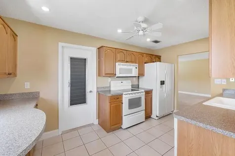 1701 Sw 19th Court Boynton Beach FL 33426
