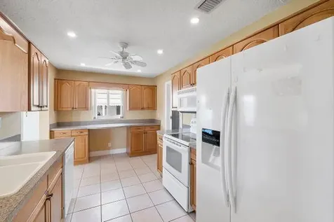 1701 Sw 19th Court Boynton Beach FL 33426